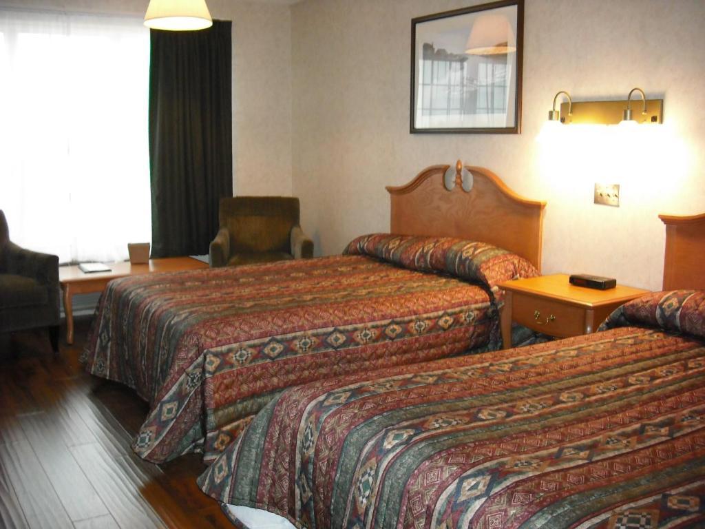 אנטיגוניש Claymore Inn And Suites חדר תמונה